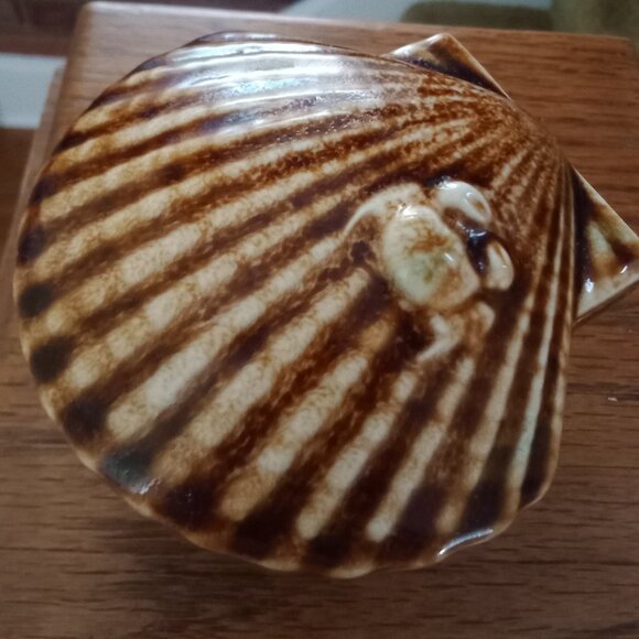 Shell-shaped Trinket Box - Picture 7 of 8